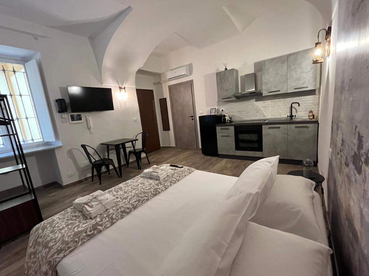 La Nicchia Apartment อัสตี ภายนอก รูปภาพ